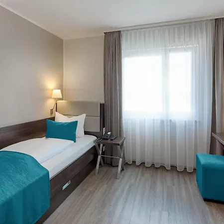 보몬티 뉘른베르크 웨스트 4*