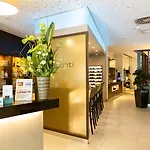 Bomonti Nuernberg West מלון