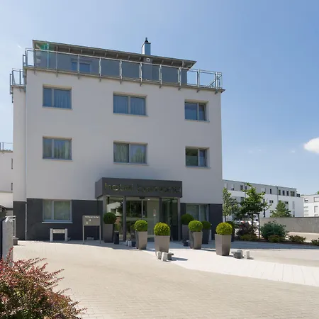 מלון Bomonti Nuernberg West 4*