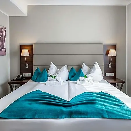 Hotel Bomonti Nürnberg West 4*