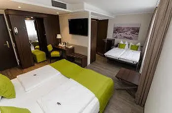 Bomonti Nuernberg West 4*