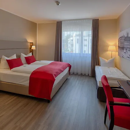 Hotell Bomonti Nuernberg West