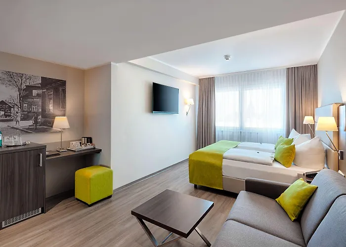 Bomonti Nuernberg West 4* אובראסבאך