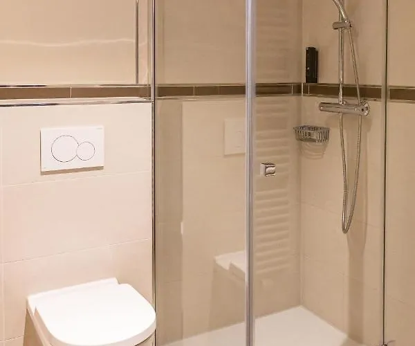 Bomonti Nuernberg West 4*